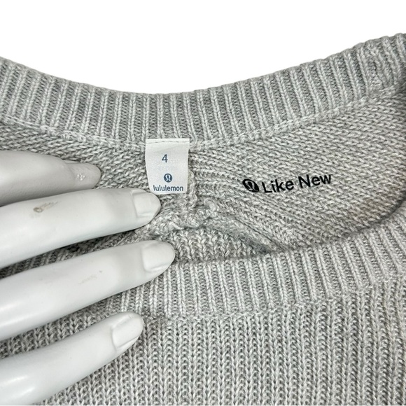 Lululemon Cabin Yogi Long Sleeve White / Heathered Light Grey W3G52S Size 4 - Picture 9 of 12